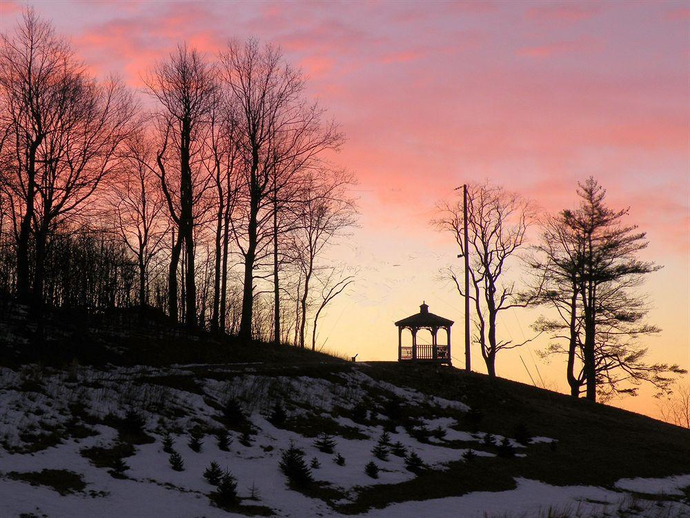 Blue Ridge Manor Bed And Breakfast Fancy Gap 외부 사진