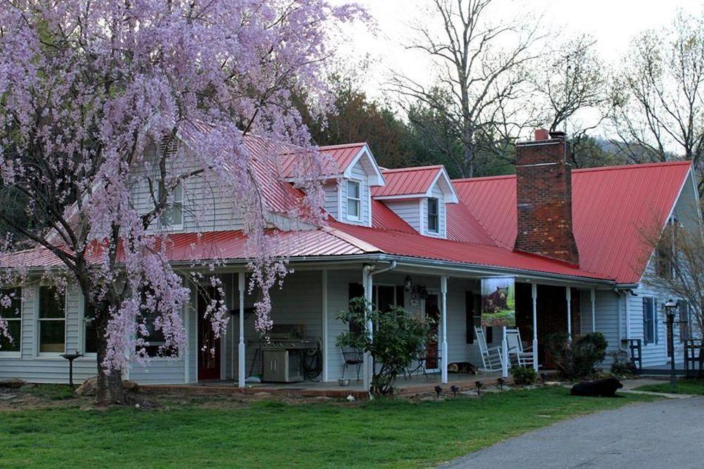 Blue Ridge Manor Bed And Breakfast Fancy Gap 외부 사진
