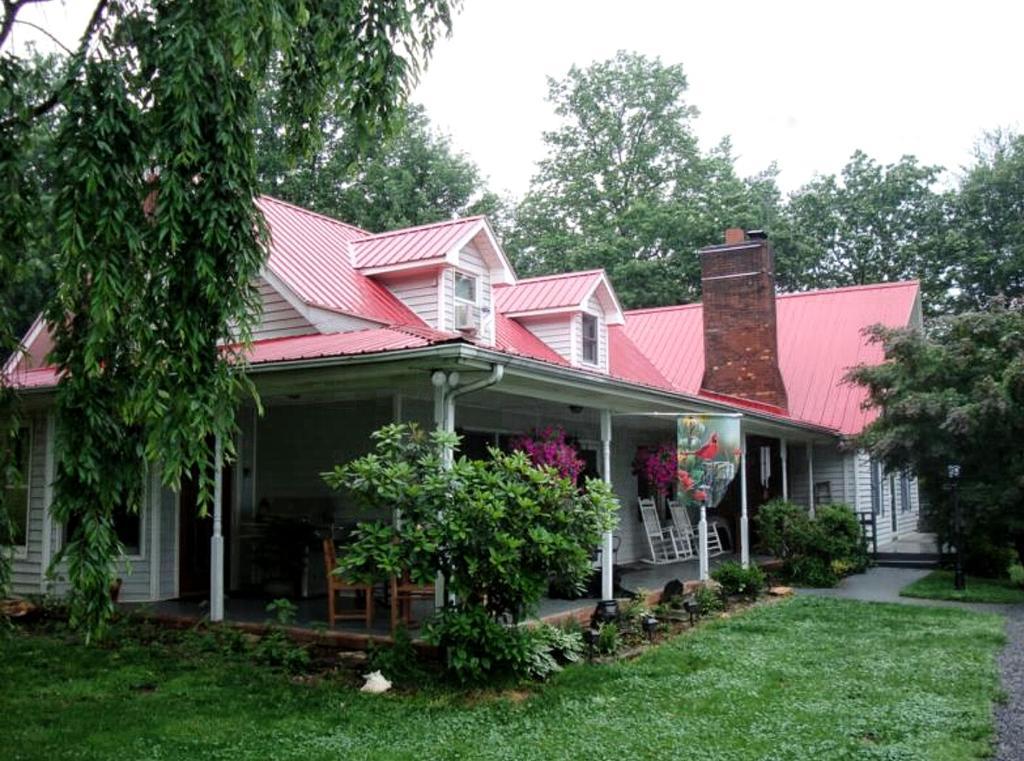 Blue Ridge Manor Bed And Breakfast Fancy Gap 외부 사진