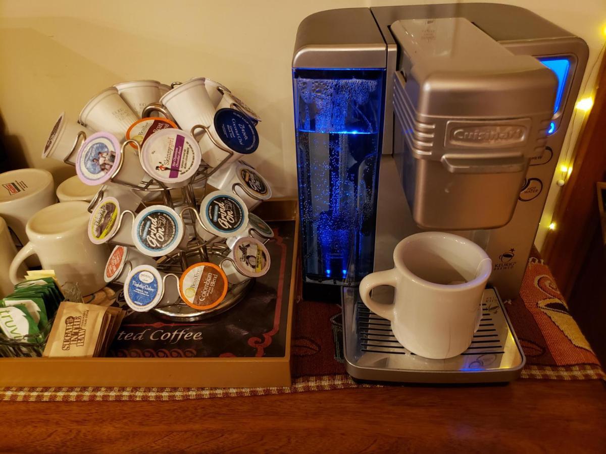 Blue Ridge Manor Bed And Breakfast Fancy Gap 외부 사진