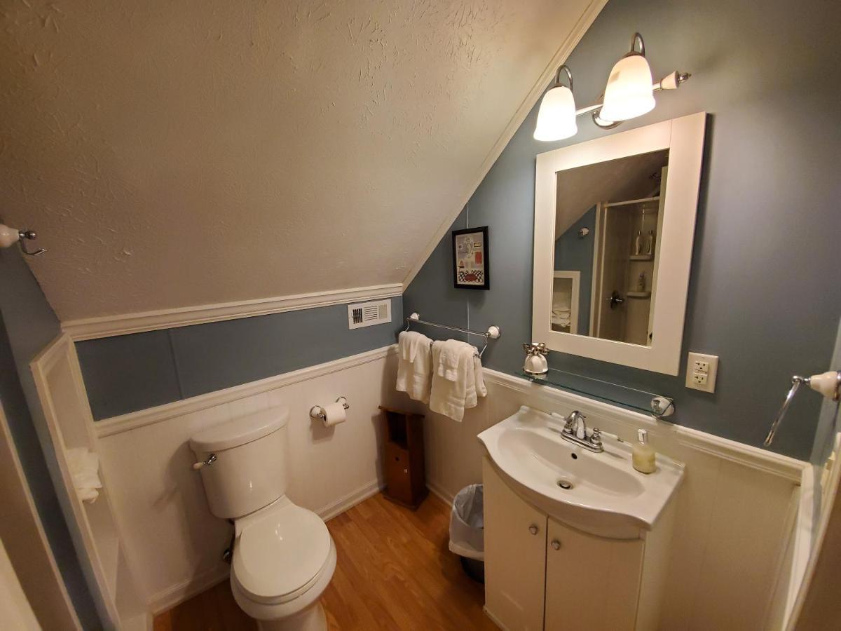 Blue Ridge Manor Bed And Breakfast Fancy Gap 외부 사진